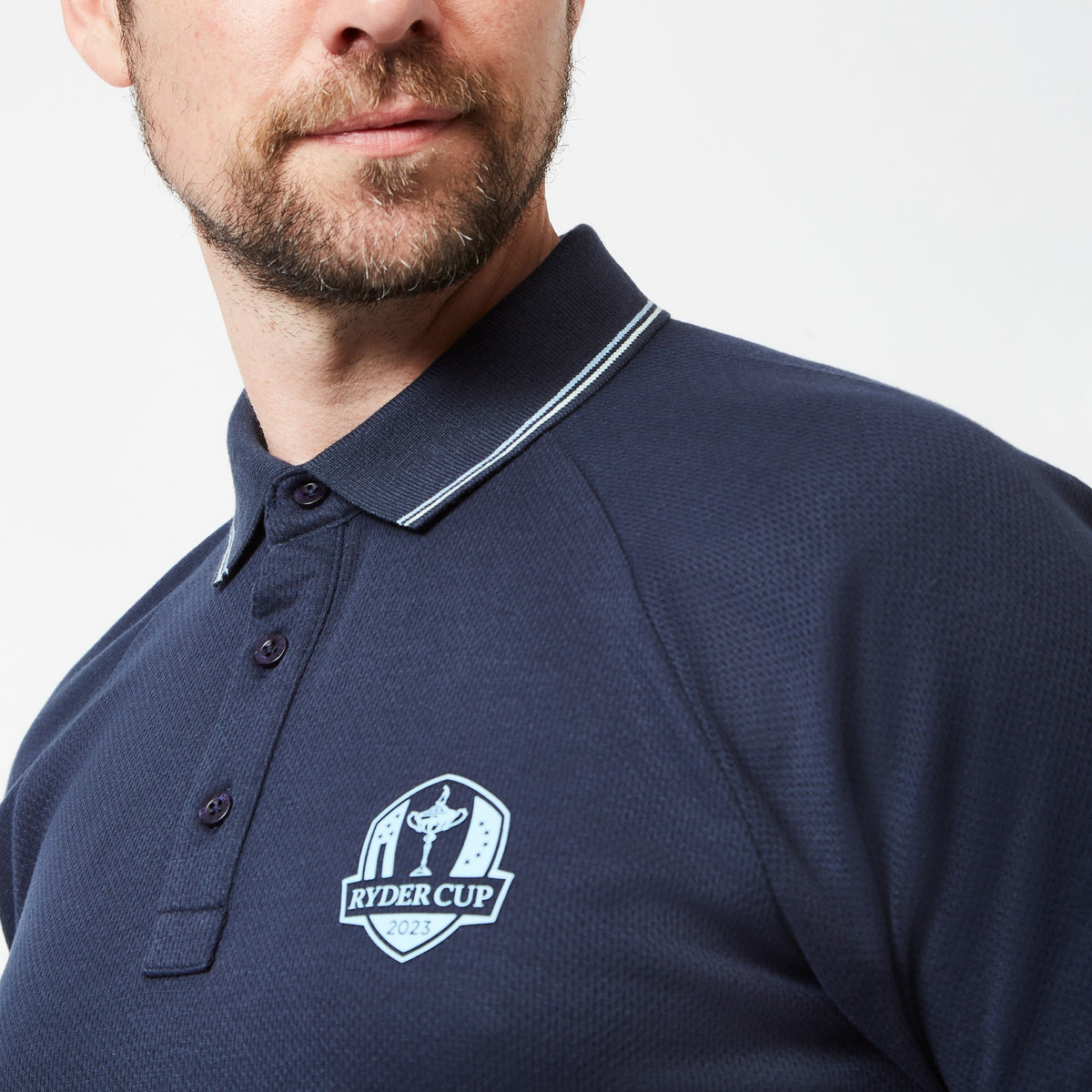 2023 Ryder Cup Men&#39;s Navy Polo Shirt - Model Close-up