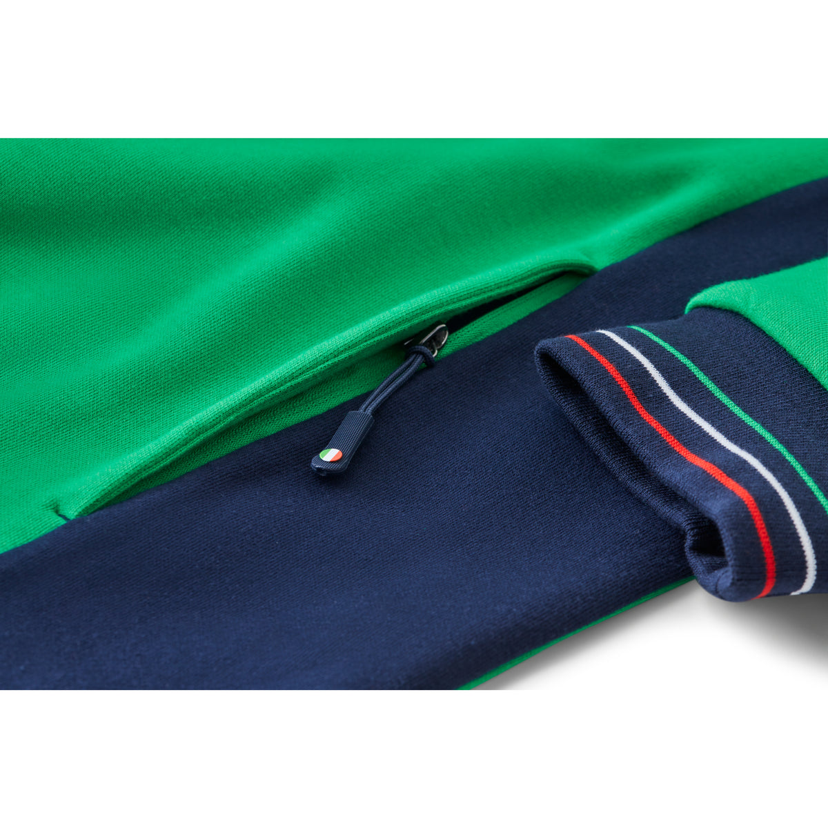 Official 2023 Ryder Cup Rome Collection Men&#39;s Green Contrast Panel 1/4 Zip Mid Layer - Pocket Close-up