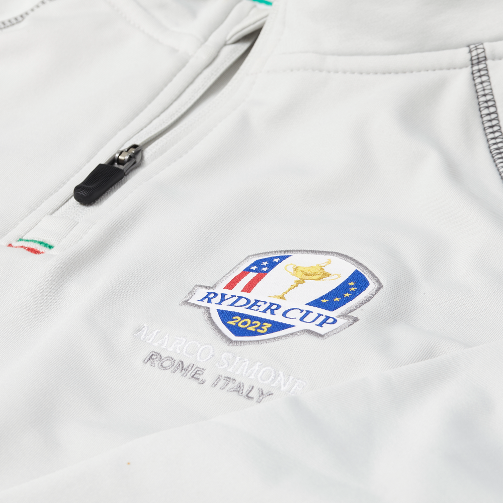 2023 Ryder Cup Rome Collection Women&#39;s 1/4 Zip Mid Layer - Light Grey - Badge Close-up