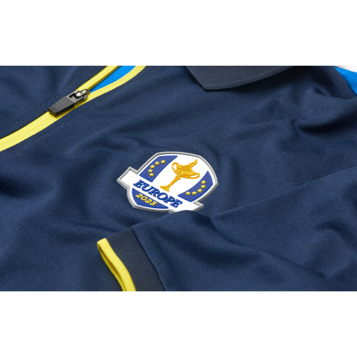 2023 Ryder Cup Official European Fanwear Men&#39;s Navy Zipped Polo Shirt Badge Close-up