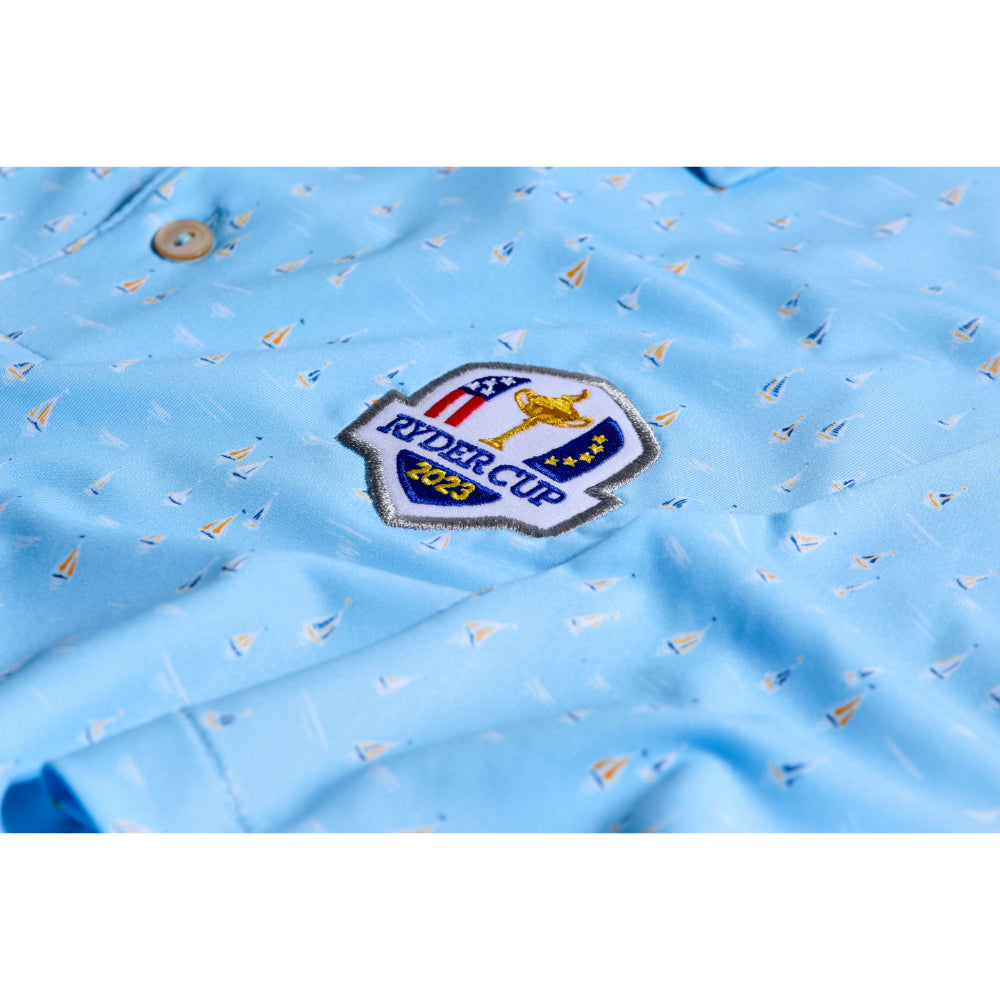 2023 Ryder Cup Peter Millar Men&#39;s Sailing Away Performance Polo Shirt - Badge Close-up